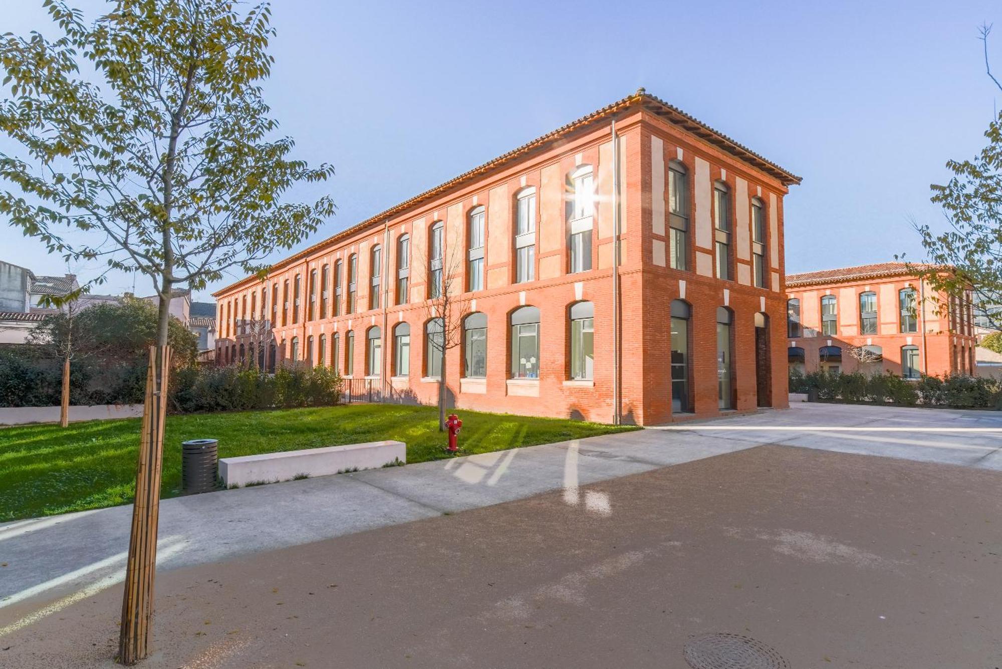 Montempo + Apparthotel Toulouse Cite Internationale エクステリア 写真